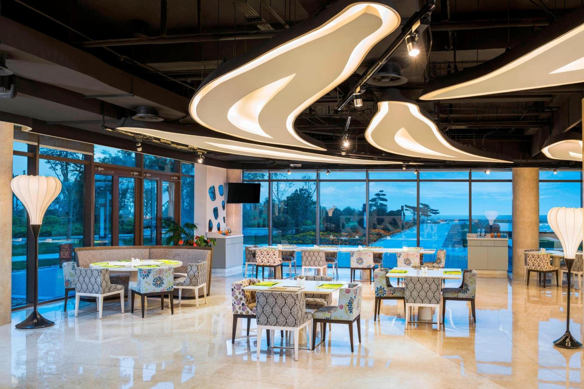 Le Meridien Qingdao West Coast Resort Exterior foto