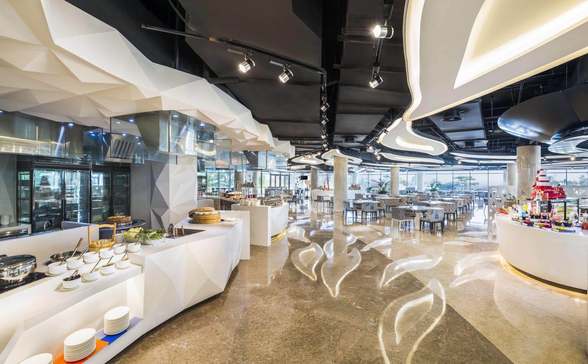 Le Meridien Qingdao West Coast Resort Exterior foto